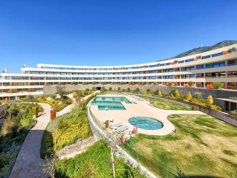 Apartment - Ground Floor Apartment в продаже в Fuengirola, Málaga. В доме 2 спален и 2 ванных комнат. Площадь дома 90 м². Площадь участка 63 м²