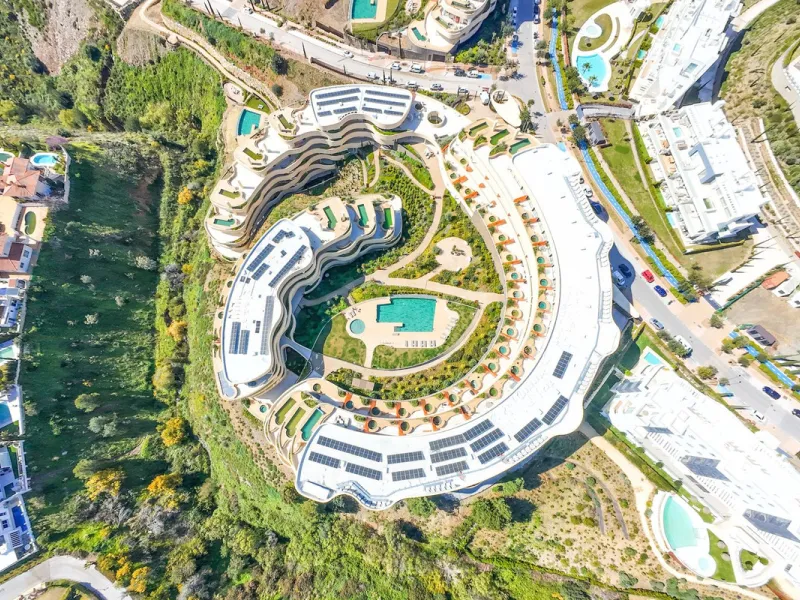 Apartment - Ground Floor Apartment в продаже в Fuengirola, Málaga. В доме 2 спален и 2 ванных комнат. Площадь дома 90 м². Площадь участка 63 м²