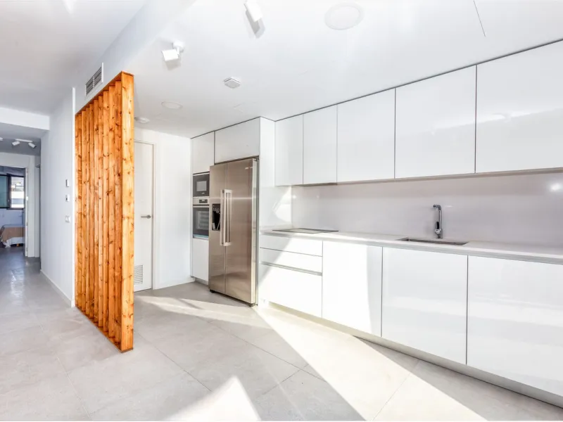 Apartment - Middle Floor Apartment в продаже в Torremolinos, Málaga. В доме 2 спален и 2 ванных комнат. Площадь дома 110 м²