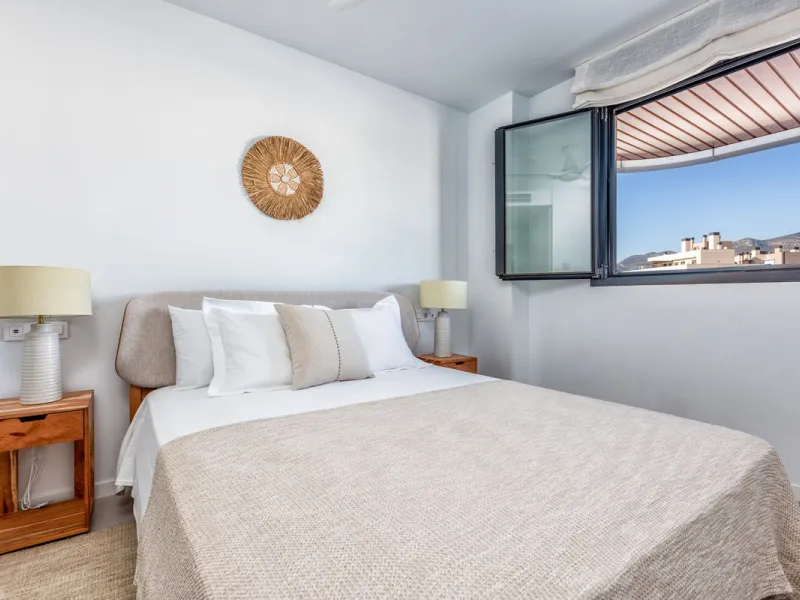 Apartment - Middle Floor Apartment в продаже в Torremolinos, Málaga. В доме 2 спален и 2 ванных комнат. Площадь дома 110 м²