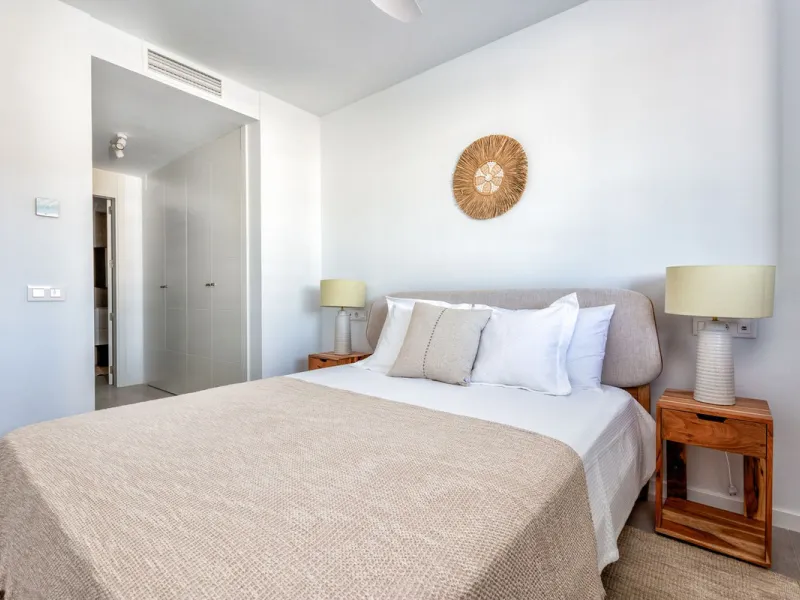 Apartment - Middle Floor Apartment в продаже в Torremolinos, Málaga. В доме 2 спален и 2 ванных комнат. Площадь дома 110 м²