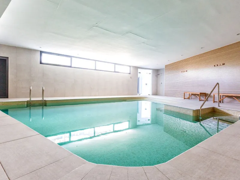 Apartment - Middle Floor Apartment в продаже в Torremolinos, Málaga. В доме 2 спален и 2 ванных комнат. Площадь дома 110 м²