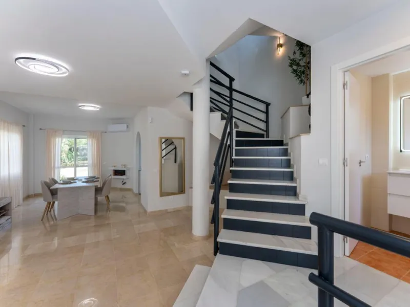 Fabulous location, fabulous house, fabulous views!!!  This semi detached newly refurbished property is located   in Artola Alta, Marbella...just a short walk into the pretty marina of Cabopino, with its luxury yachts, bars, restaurants and famous sandy be