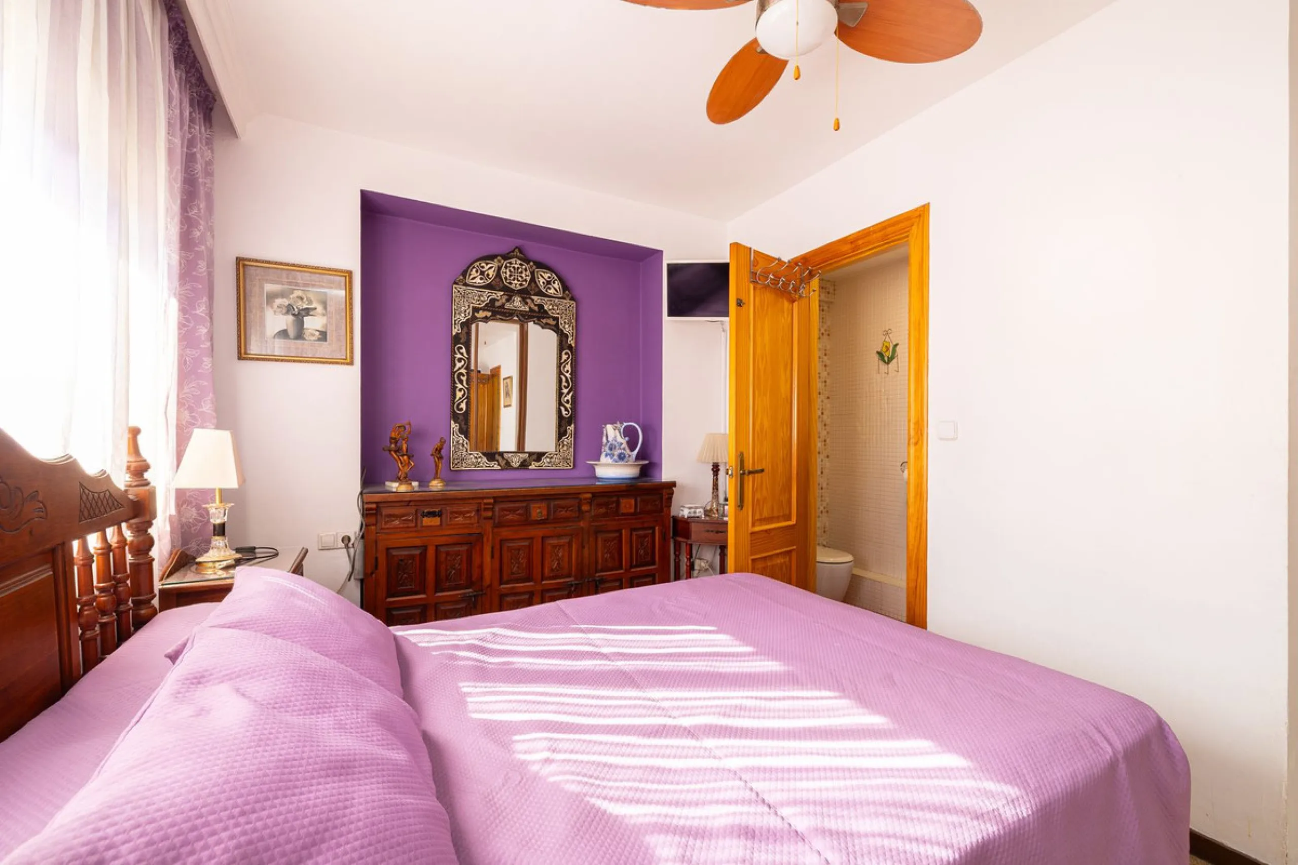 Apartment - Middle Floor Apartment в продаже в Fuengirola, Málaga. В доме 2 спален и 2 ванных комнат. Площадь дома 75 м²