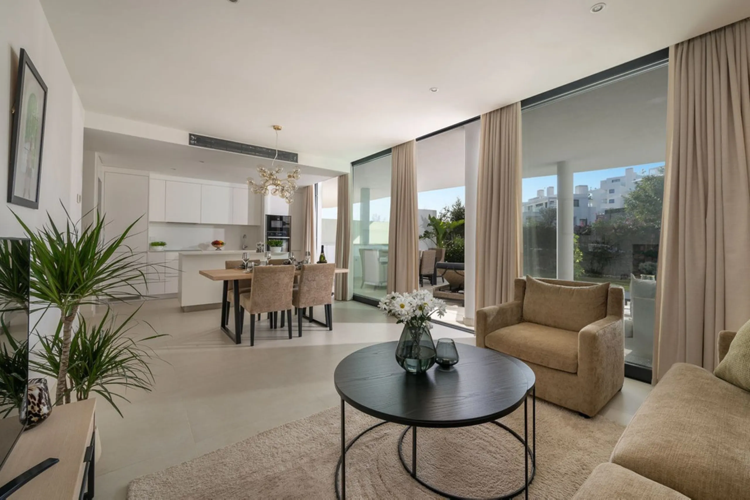APARTMENT WITH TOURIST LICENSE.