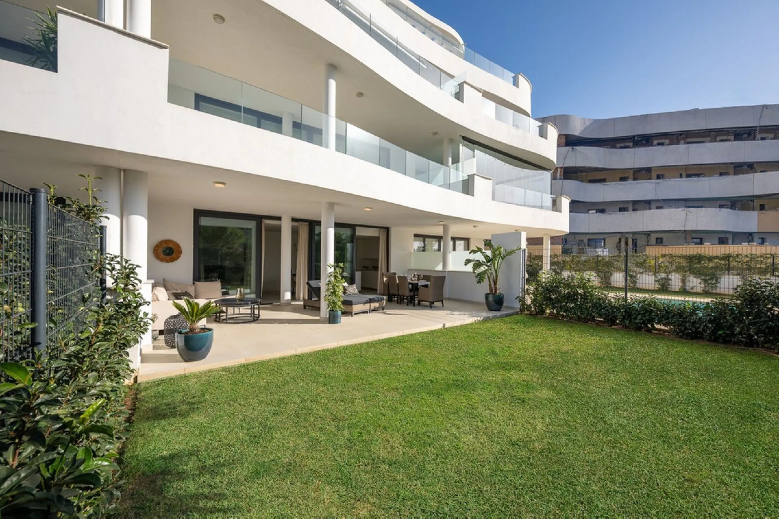 APARTMENT WITH TOURIST LICENSE.