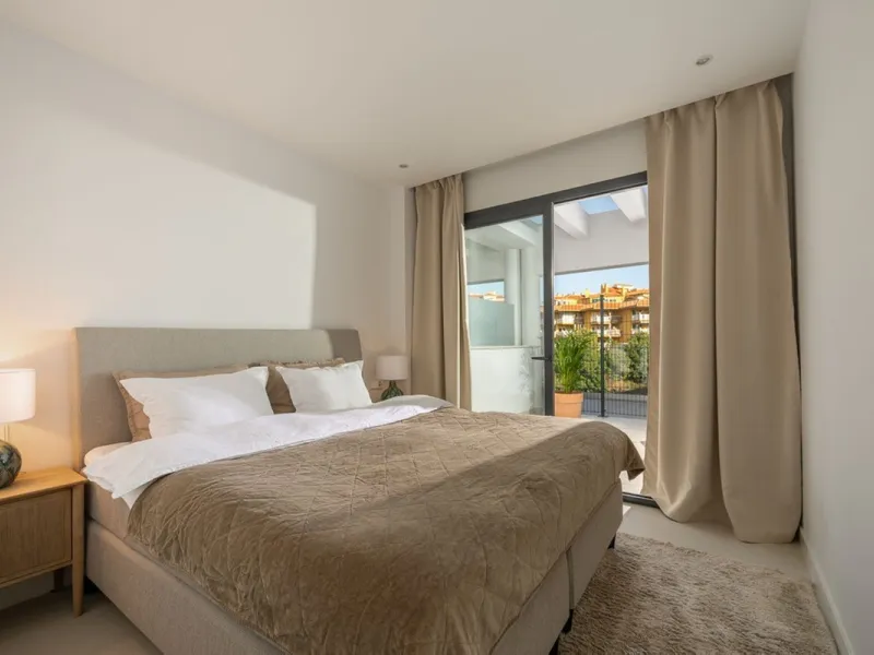 APARTMENT WITH TOURIST LICENSE.