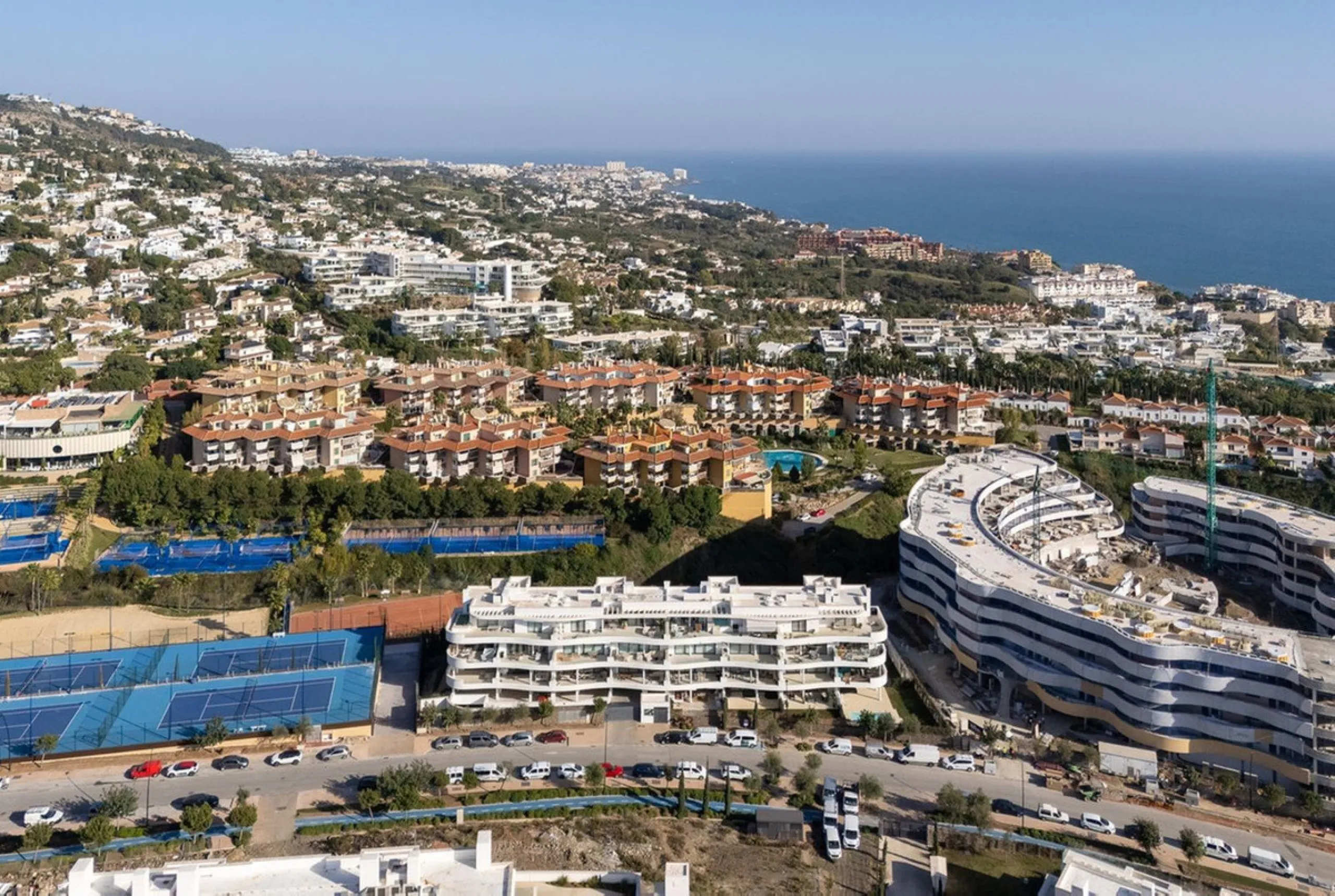 APARTMENT WITH TOURIST LICENSE.