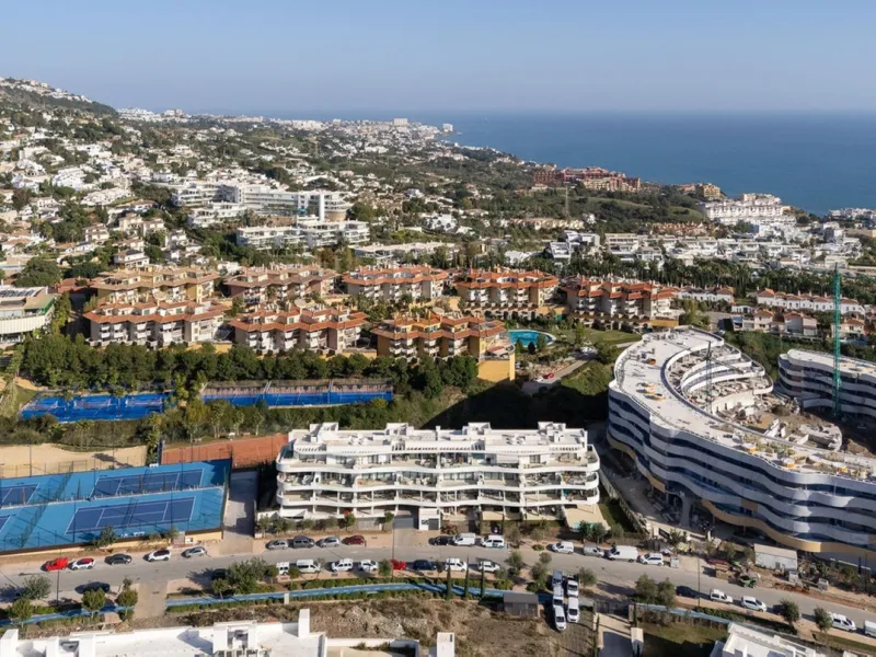 APARTMENT WITH TOURIST LICENSE.