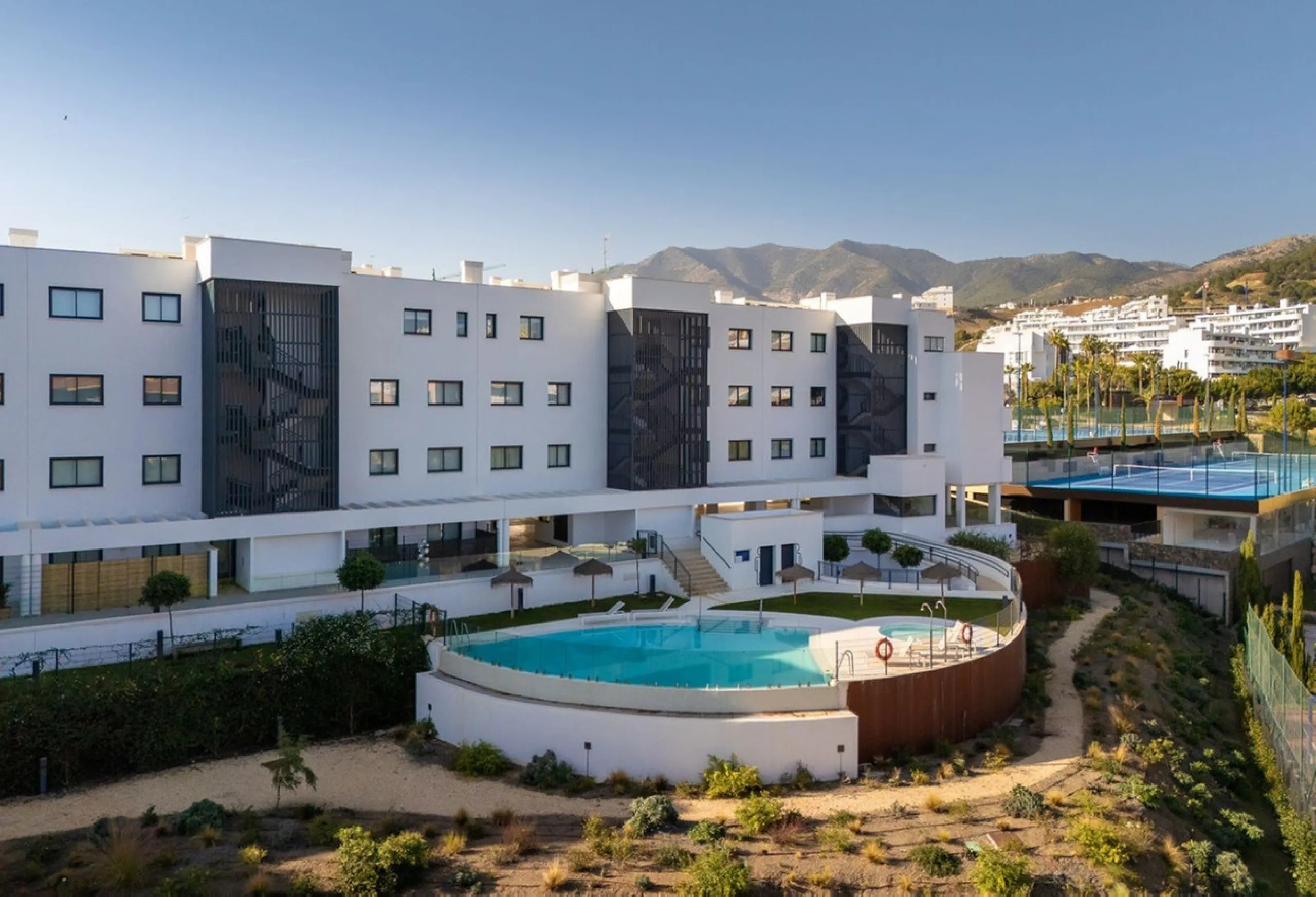 APARTMENT WITH TOURIST LICENSE.