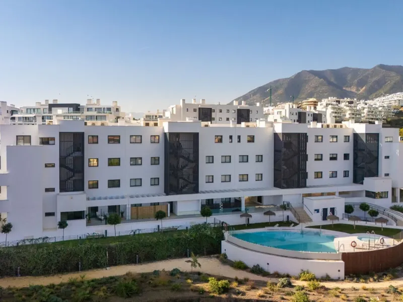 APARTMENT WITH TOURIST LICENSE.