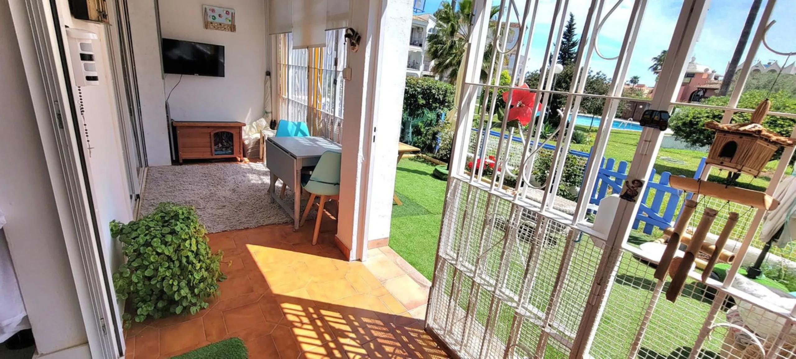 Apartment - Ground Floor Apartment в продаже в Mijas, Málaga. В доме 2 спален и 1 ванных комнат. Площадь дома 120 м². Площадь участка 20 м²