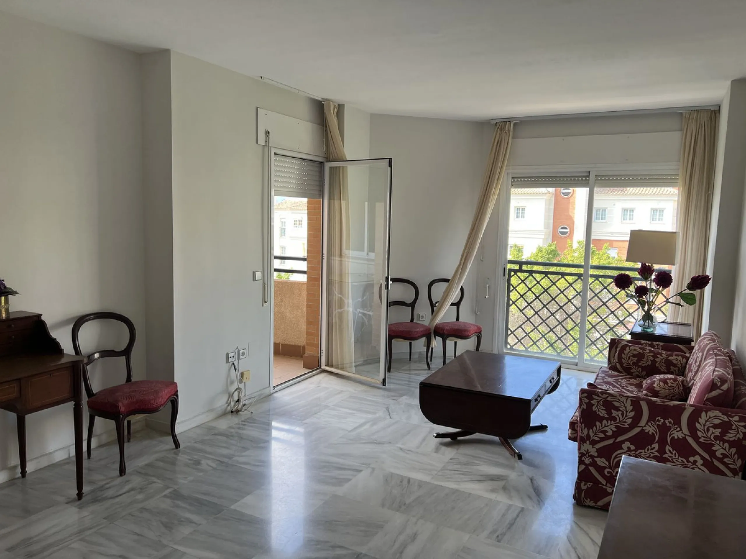 Apartment - Middle Floor Apartment в продаже в Málaga, Málaga. В доме 2 спален и 2 ванных комнат. Площадь дома 123 м²