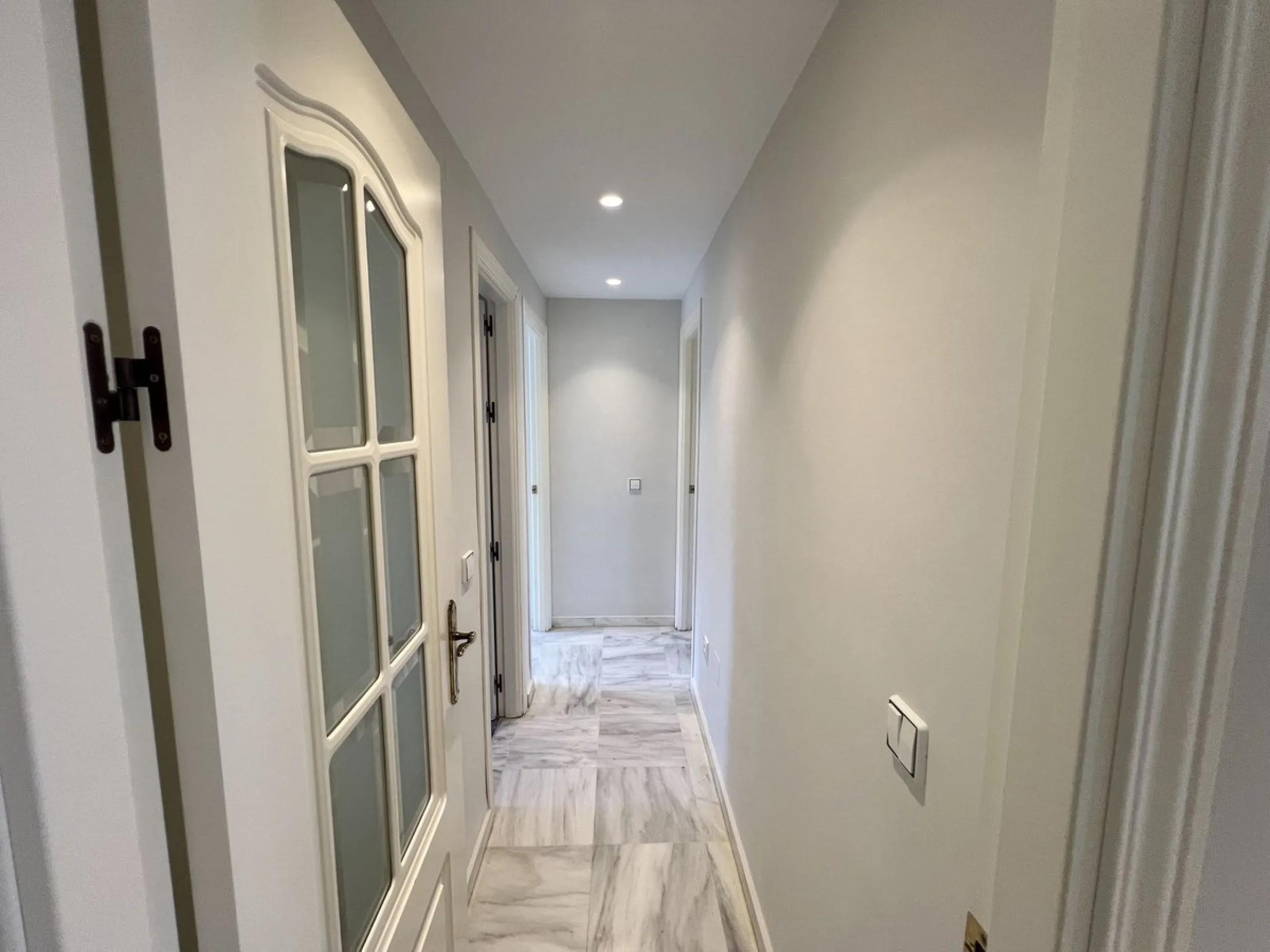 Apartment - Middle Floor Apartment в продаже в Málaga, Málaga. В доме 2 спален и 2 ванных комнат. Площадь дома 123 м²