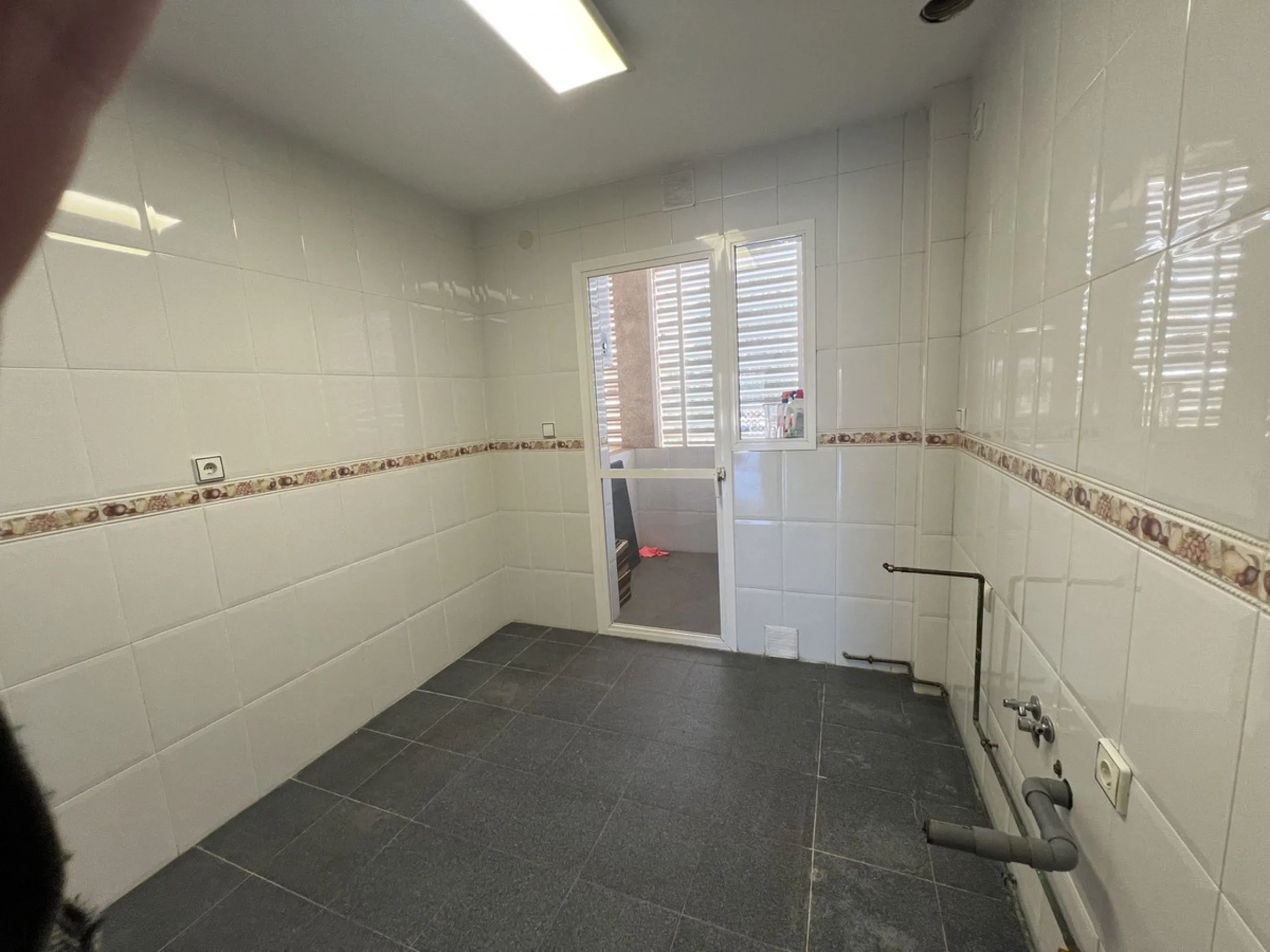 Apartment - Middle Floor Apartment в продаже в Málaga, Málaga. В доме 2 спален и 2 ванных комнат. Площадь дома 123 м²