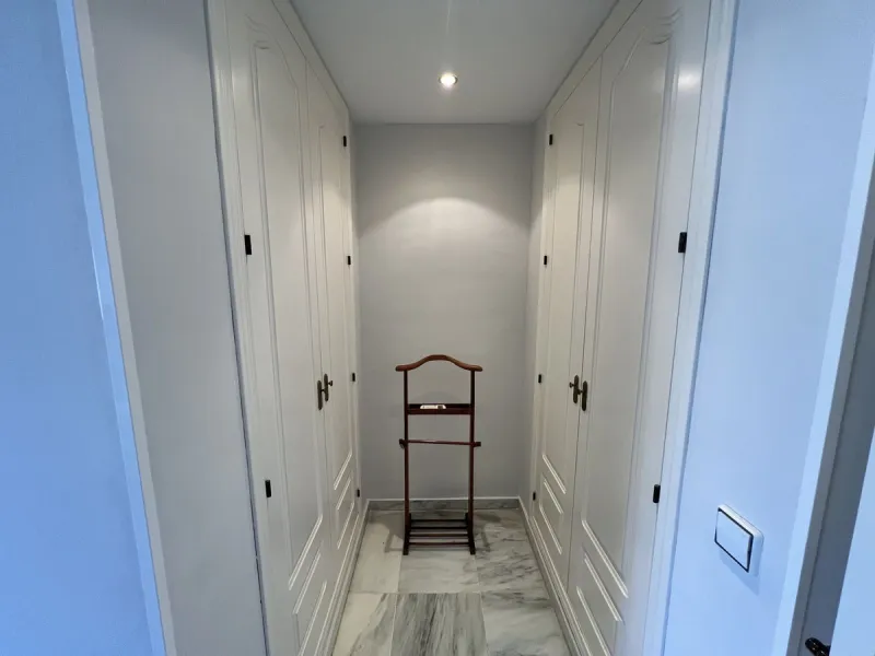Apartment - Middle Floor Apartment в продаже в Málaga, Málaga. В доме 2 спален и 2 ванных комнат. Площадь дома 123 м²