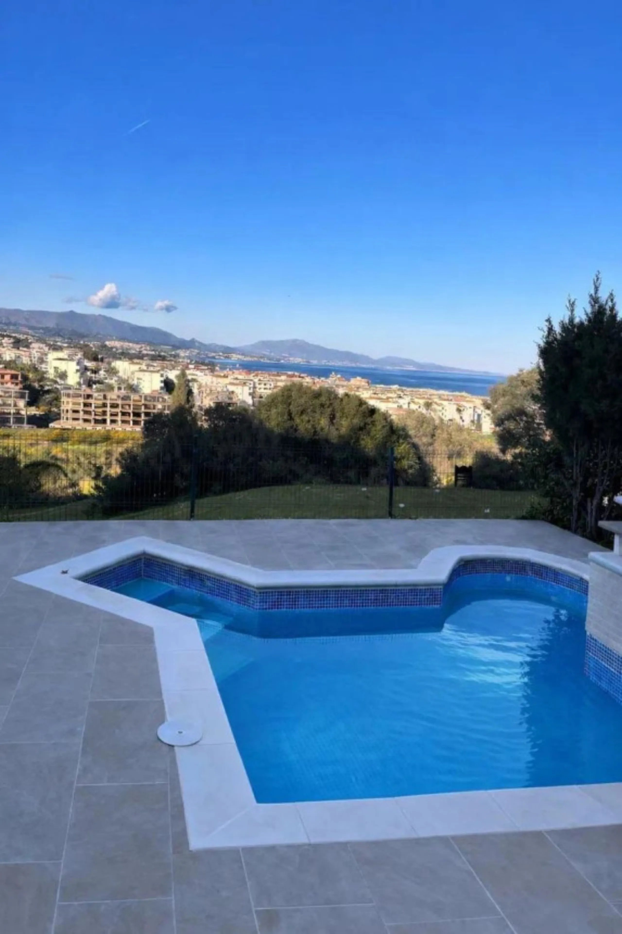 Ground Floor Apartment, Manilva, Costa del Sol.