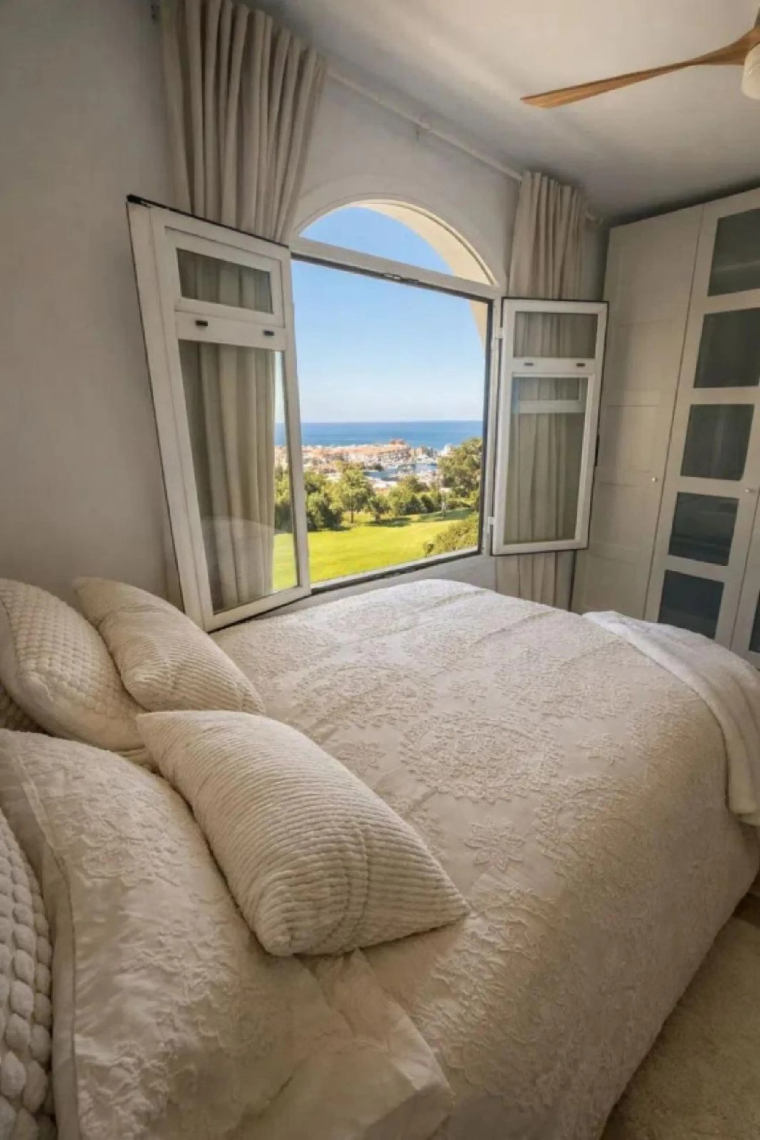 Ground Floor Apartment, Manilva, Costa del Sol.