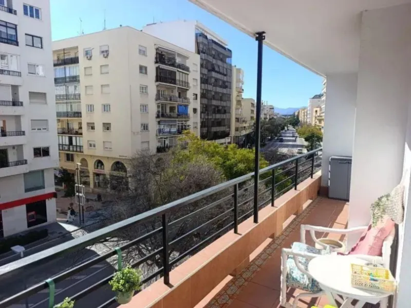 Middle Floor Apartment, Marbella, Costa del Sol.