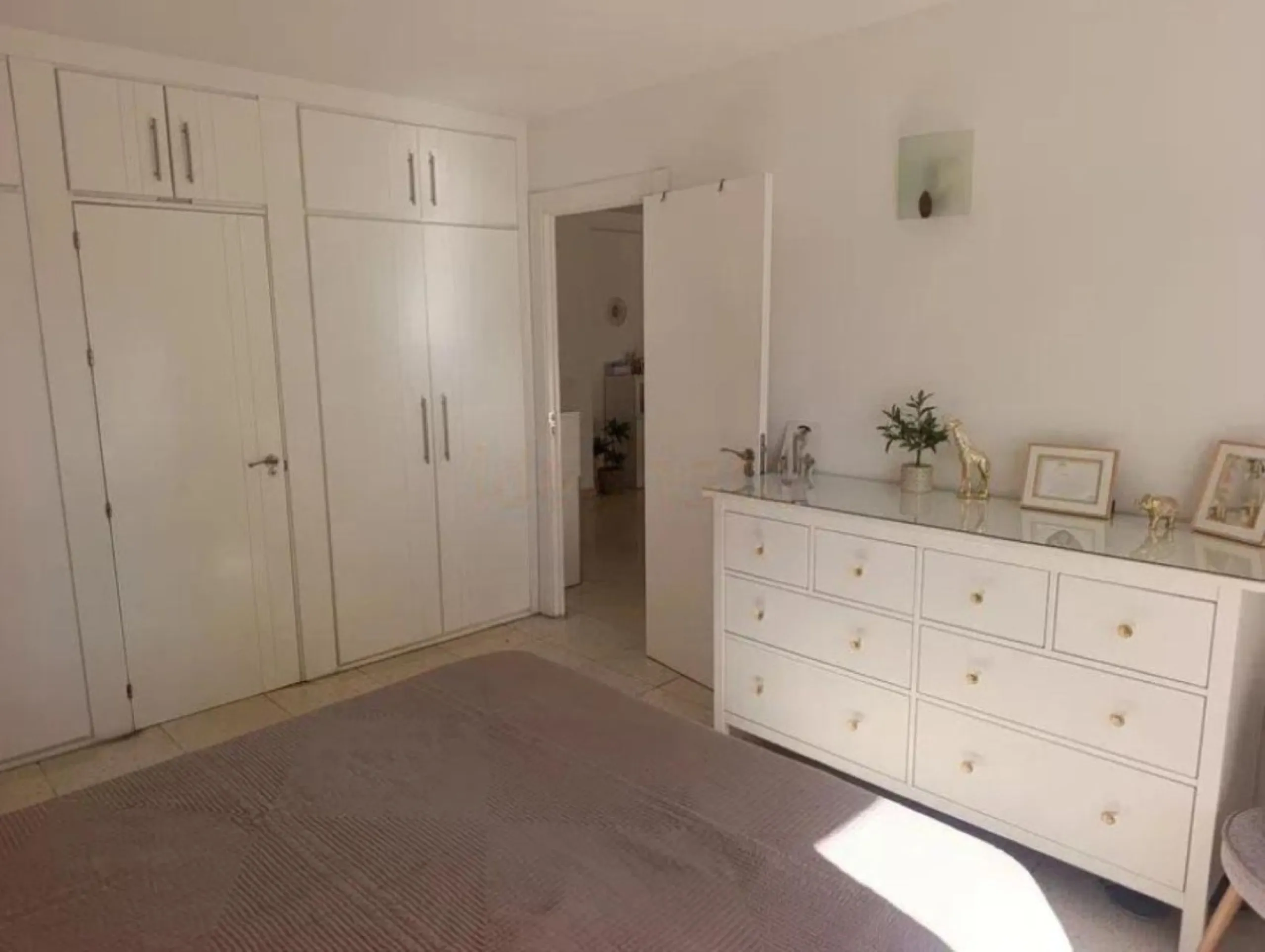 Middle Floor Apartment, Marbella, Costa del Sol.