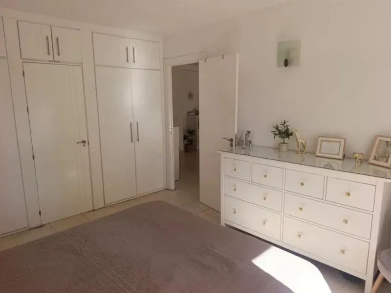 Middle Floor Apartment, Marbella, Costa del Sol.