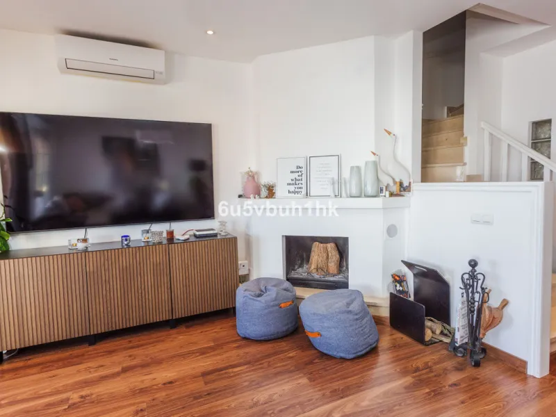 House - Townhouse в продаже в Benalmadena, Málaga. В доме 4 спален и 3 ванных комнат. Площадь дома 200 м². Площадь участка 200 м²