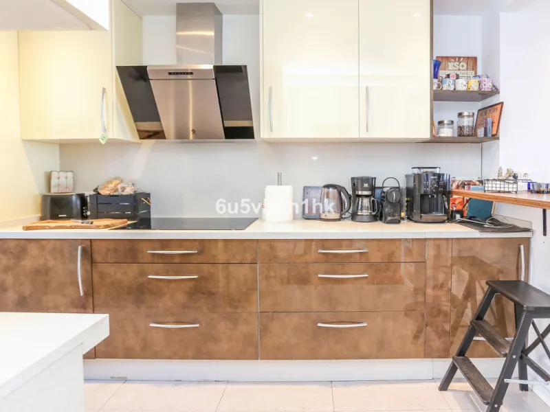 House - Townhouse в продаже в Benalmadena, Málaga. В доме 4 спален и 3 ванных комнат. Площадь дома 200 м². Площадь участка 200 м²