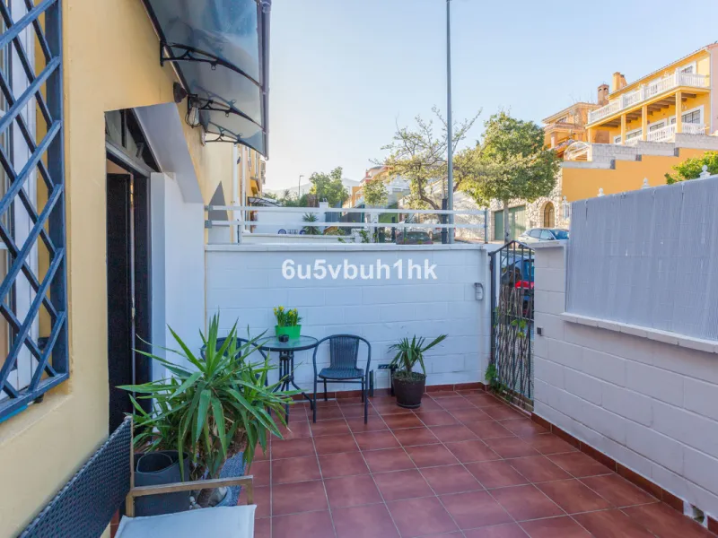 House - Townhouse в продаже в Benalmadena, Málaga. В доме 4 спален и 3 ванных комнат. Площадь дома 200 м². Площадь участка 200 м²