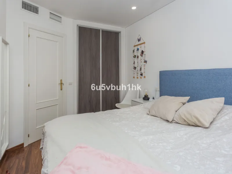 House - Townhouse в продаже в Benalmadena, Málaga. В доме 4 спален и 3 ванных комнат. Площадь дома 200 м². Площадь участка 200 м²