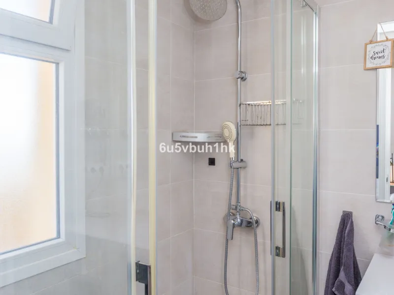 House - Townhouse в продаже в Benalmadena, Málaga. В доме 4 спален и 3 ванных комнат. Площадь дома 200 м². Площадь участка 200 м²