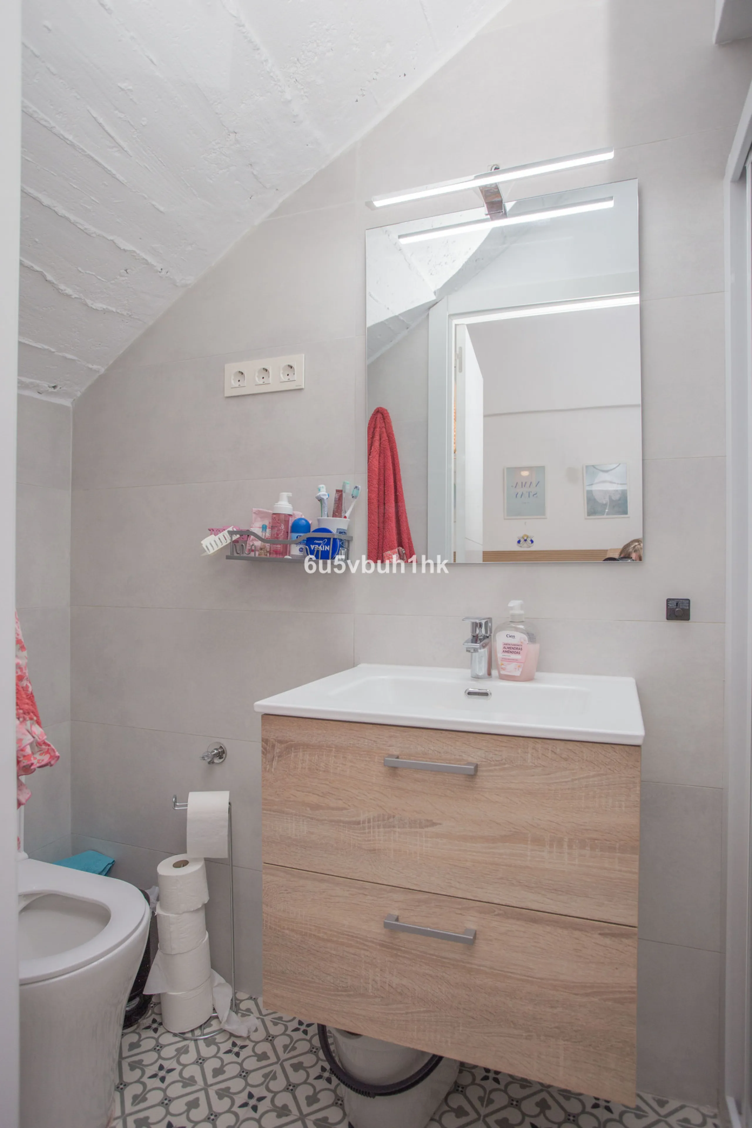 House - Townhouse в продаже в Benalmadena, Málaga. В доме 4 спален и 3 ванных комнат. Площадь дома 200 м². Площадь участка 200 м²