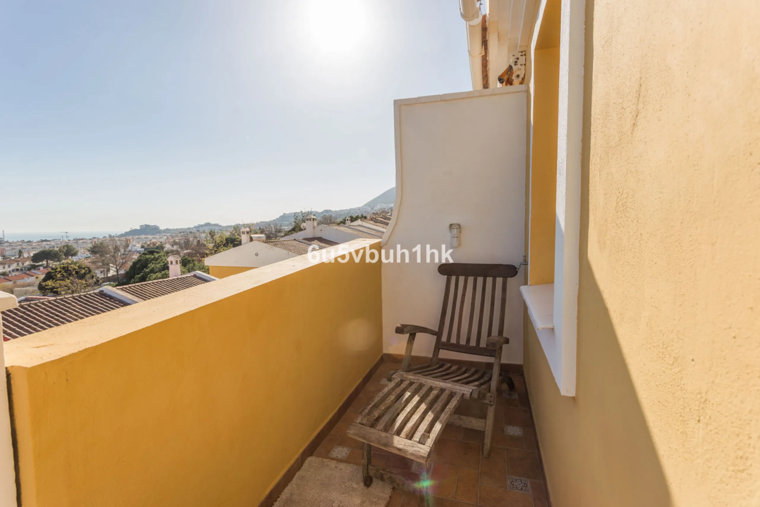 House - Townhouse в продаже в Benalmadena, Málaga. В доме 4 спален и 3 ванных комнат. Площадь дома 200 м². Площадь участка 200 м²
