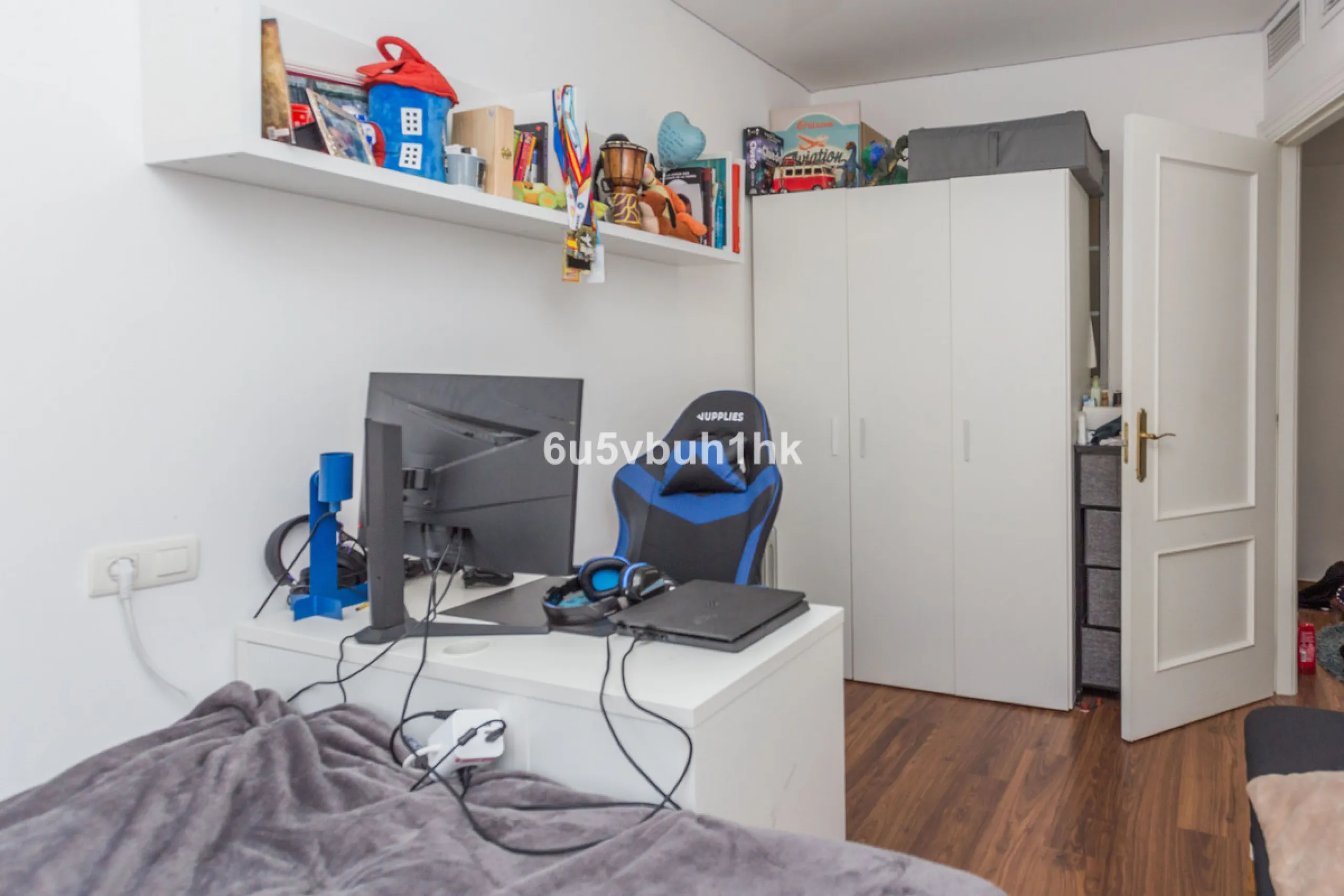 House - Townhouse в продаже в Benalmadena, Málaga. В доме 4 спален и 3 ванных комнат. Площадь дома 200 м². Площадь участка 200 м²