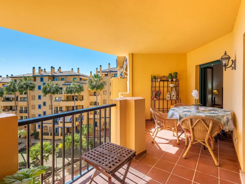 Beachside Apartment in the Heart of San Pedro!