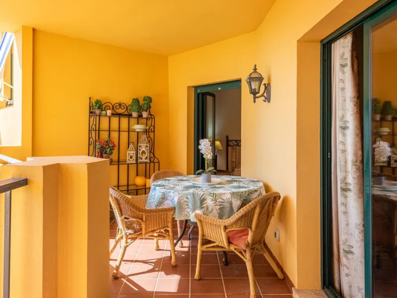 Beachside Apartment in the Heart of San Pedro!