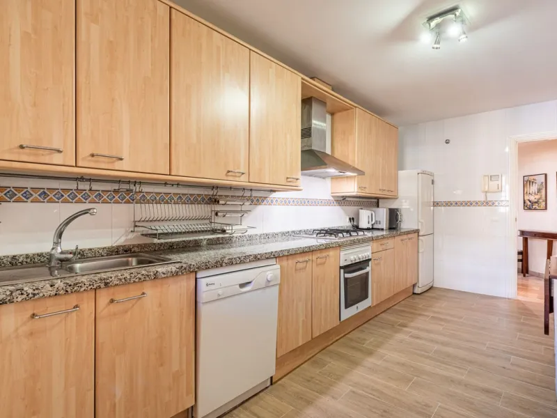 Beachside Apartment in the Heart of San Pedro!