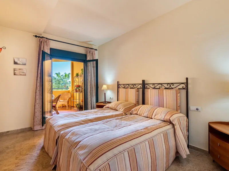 Beachside Apartment in the Heart of San Pedro!