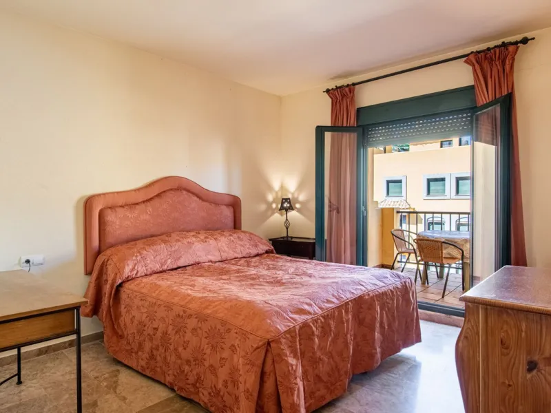 Beachside Apartment in the Heart of San Pedro!