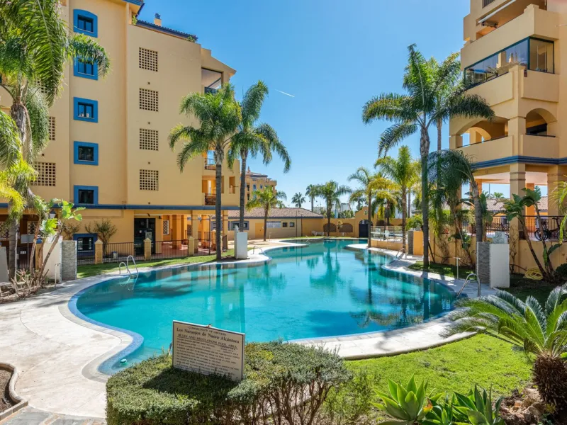 Beachside Apartment in the Heart of San Pedro!