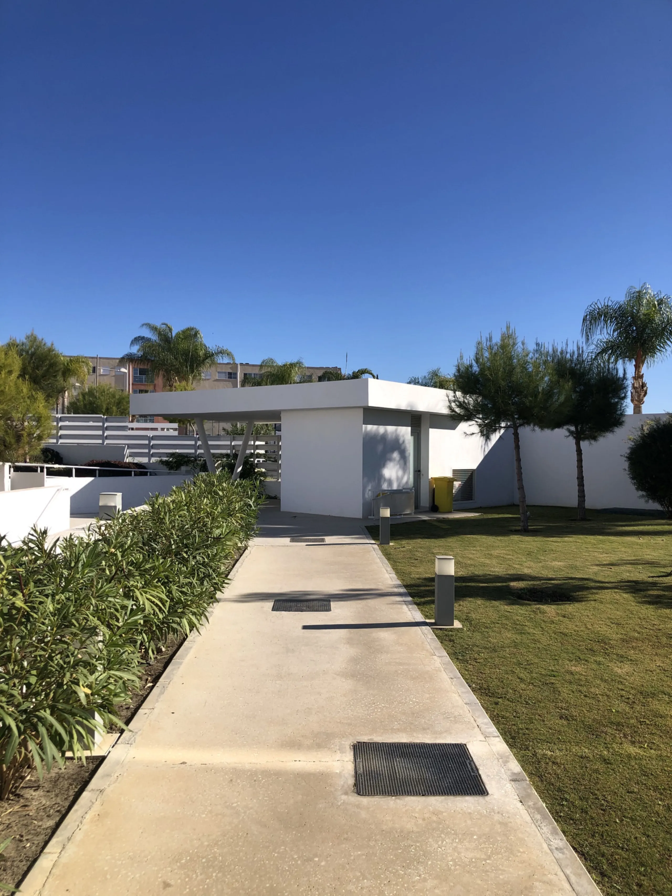 3-Bedroom Apartment in Le Mirage, Cancelada