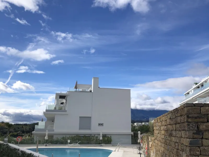 3-Bedroom Apartment in Le Mirage, Cancelada