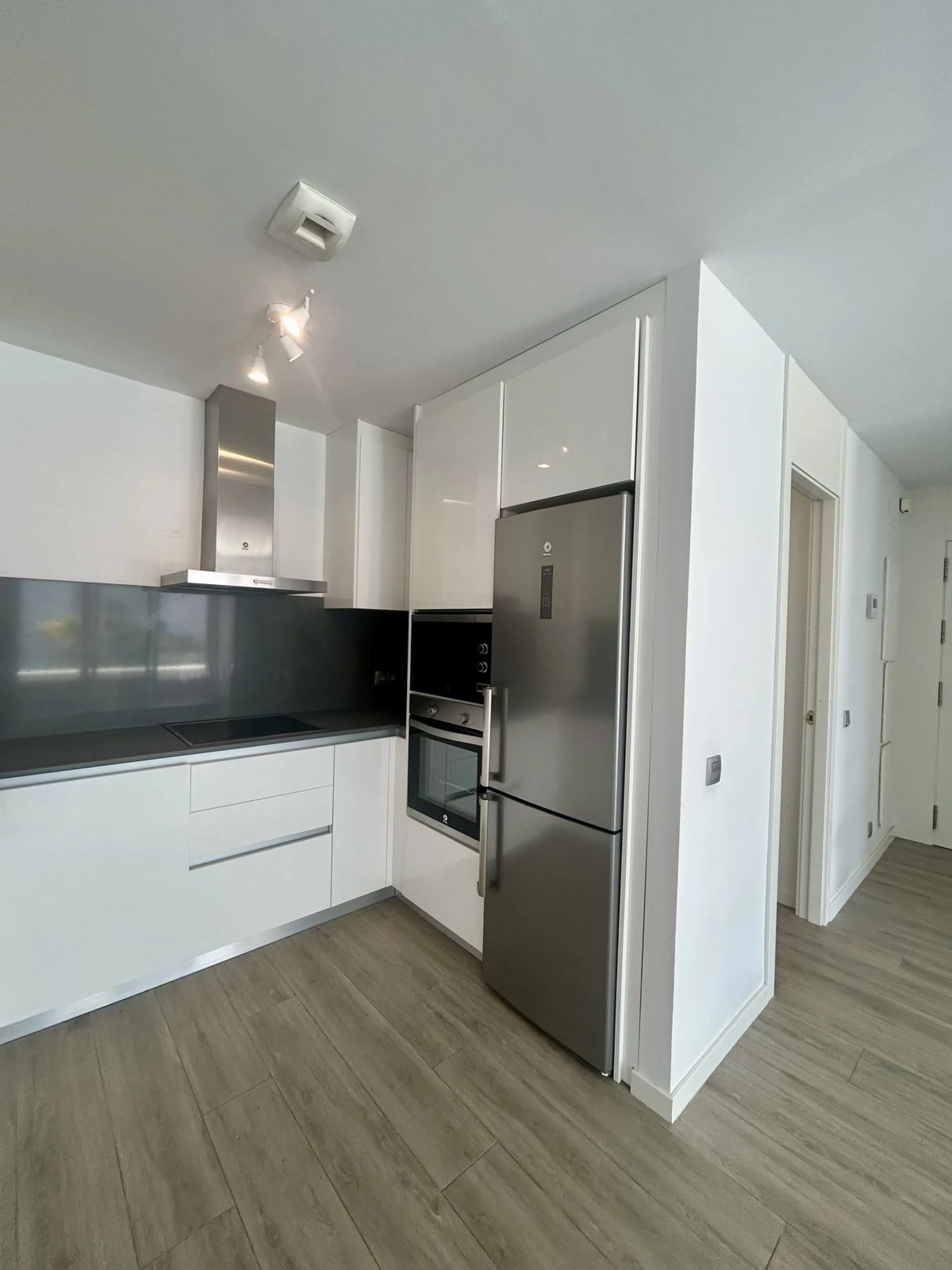 3-Bedroom Apartment in Le Mirage, Cancelada