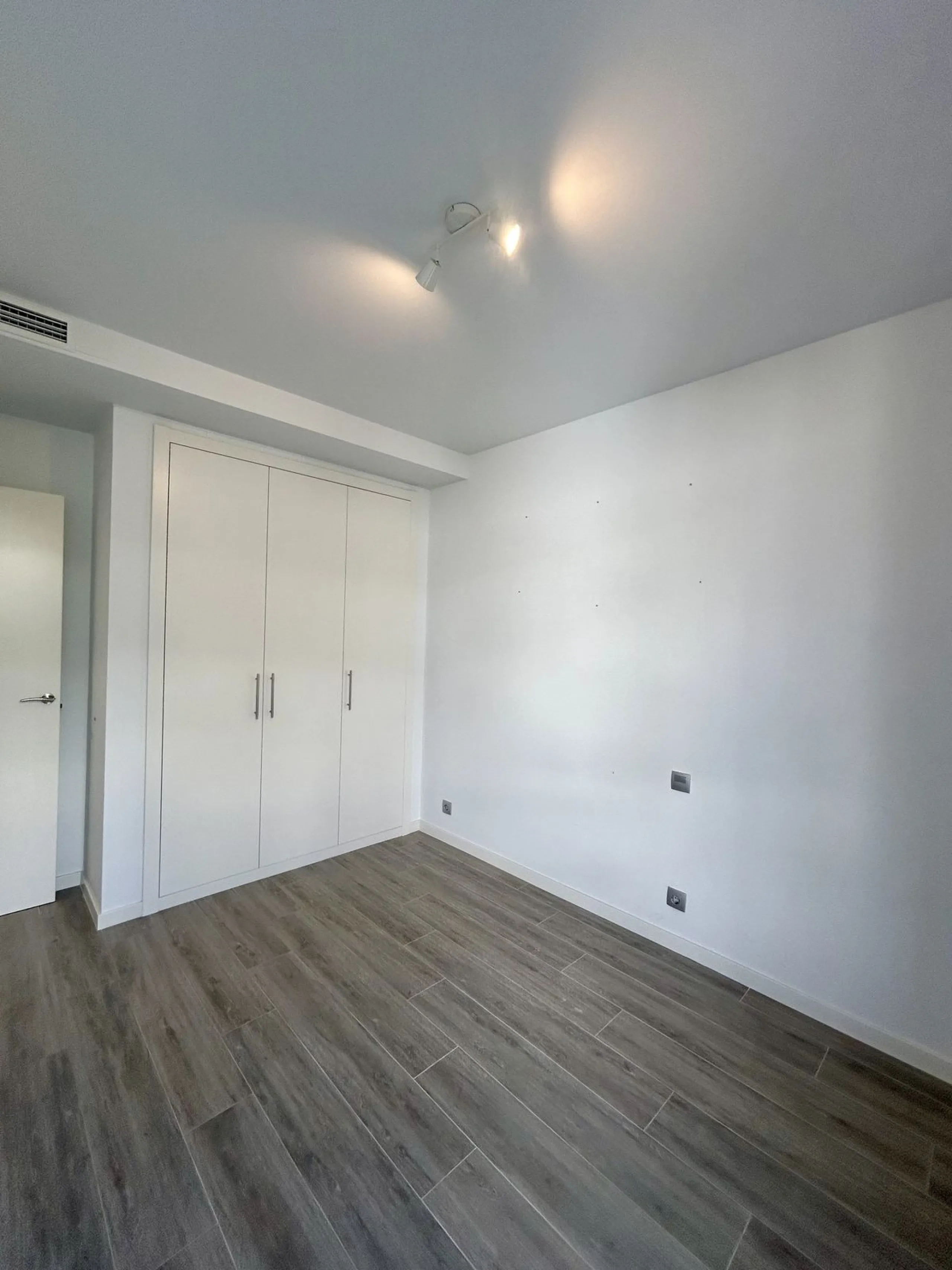 3-Bedroom Apartment in Le Mirage, Cancelada