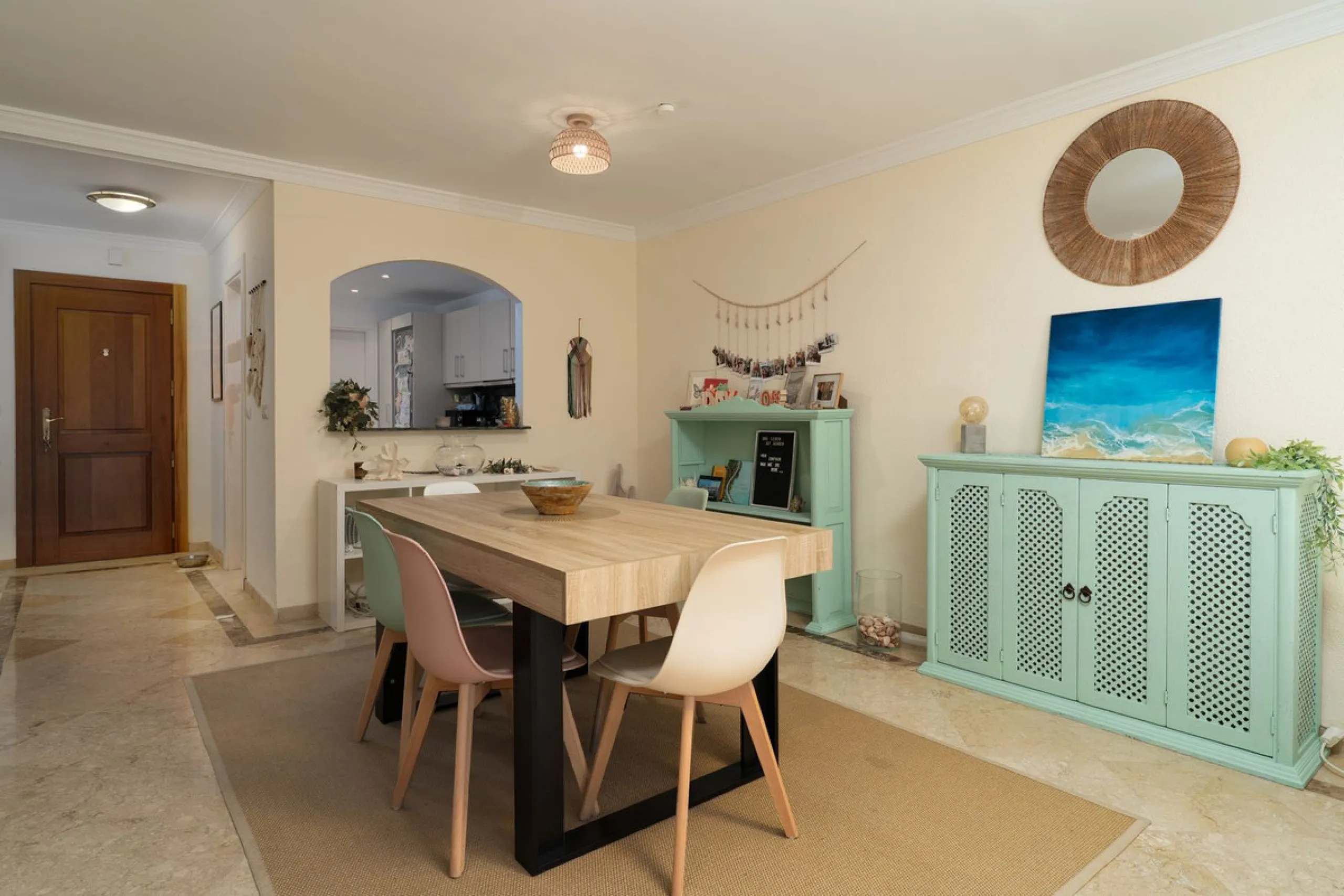This unique duplex townhouse is located in the sought-after area of Nueva Atalaya (Estepona), within an exclusive residential complex of just 24 homes, offering privacy, tranquility, and a strong sense of community.