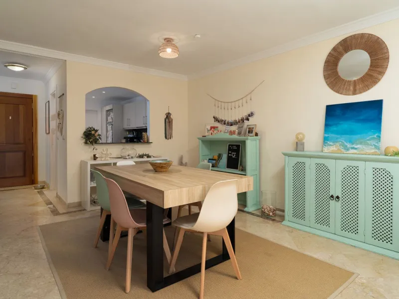 This unique duplex townhouse is located in the sought-after area of Nueva Atalaya (Estepona), within an exclusive residential complex of just 24 homes, offering privacy, tranquility, and a strong sense of community.