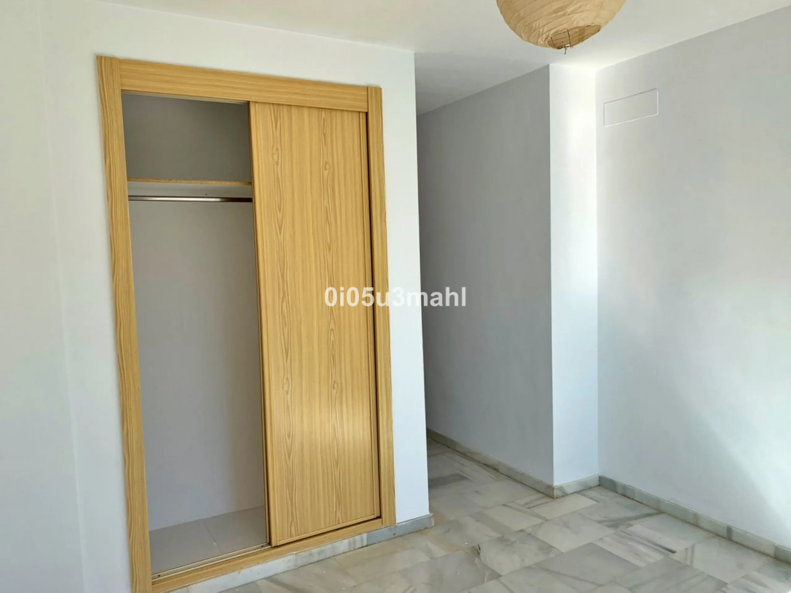 If you're looking for a home where the outdoor space takes centre stage and you can enjoy the fresh air in complete privacy, this magnificent corner villa is the perfect opportunity.