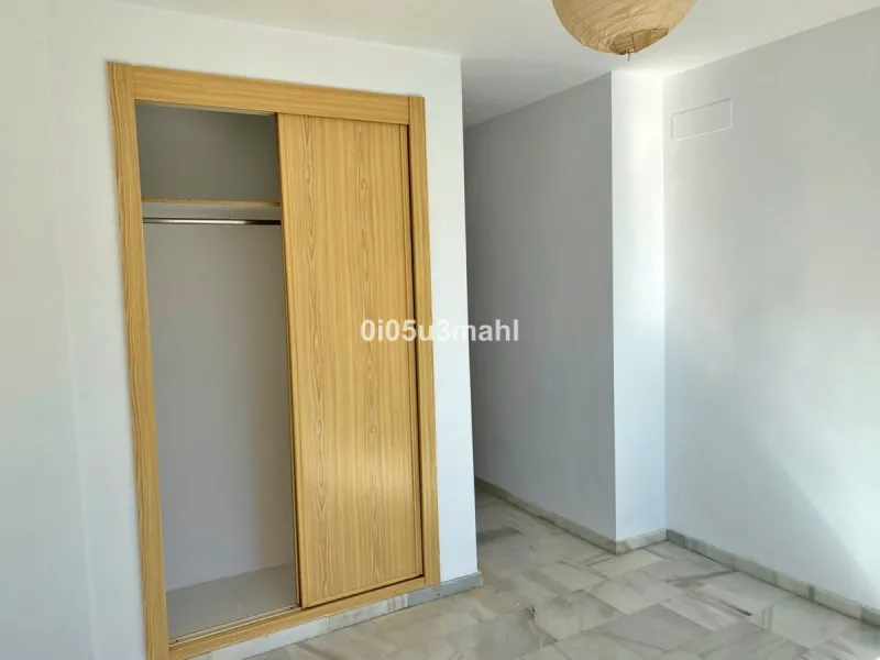 If you're looking for a home where the outdoor space takes centre stage and you can enjoy the fresh air in complete privacy, this magnificent corner villa is the perfect opportunity.