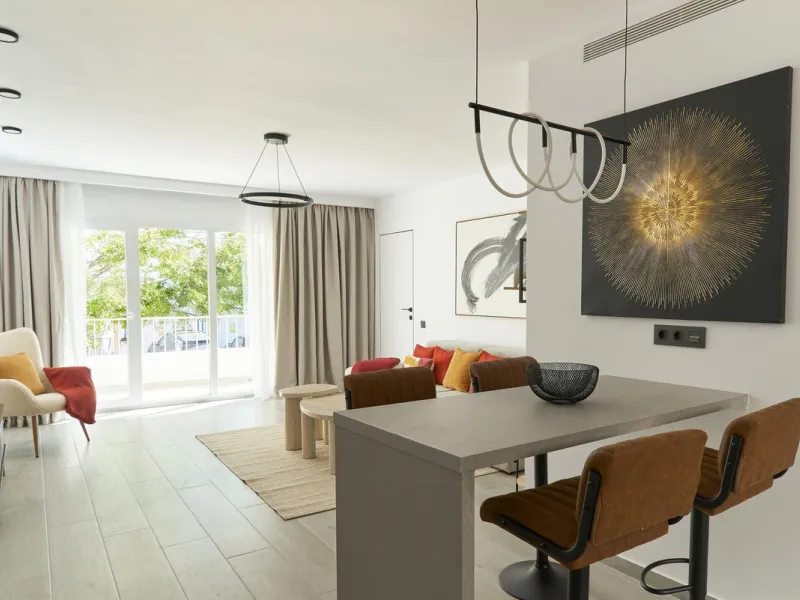 Fully Renovated 2-Bedroom Apartment for Sale in Conjunto Casaño – Nueva Andalucía