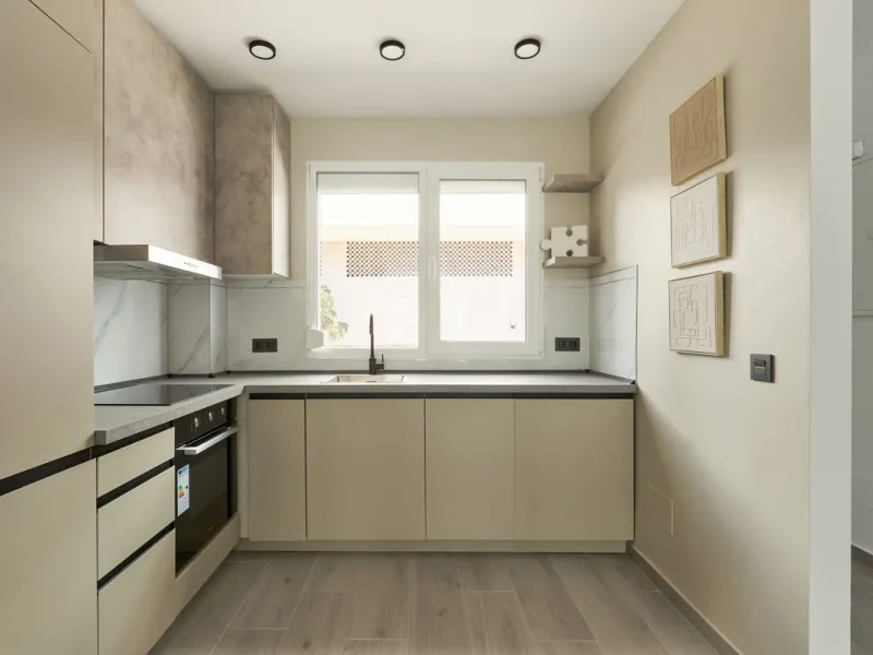 Fully Renovated 2-Bedroom Apartment for Sale in Conjunto Casaño – Nueva Andalucía