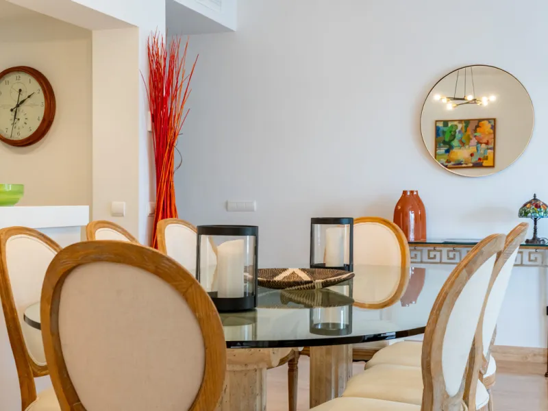 This delightful 2 bed apartment is flooded with light and enjoys the sun all day due to its South and West facing terrace.
